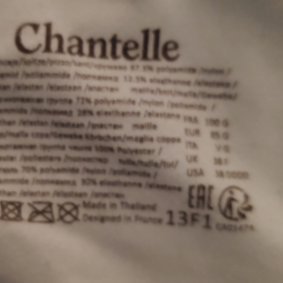 Chantelle Green Lace Bra - Picture 5 of 5